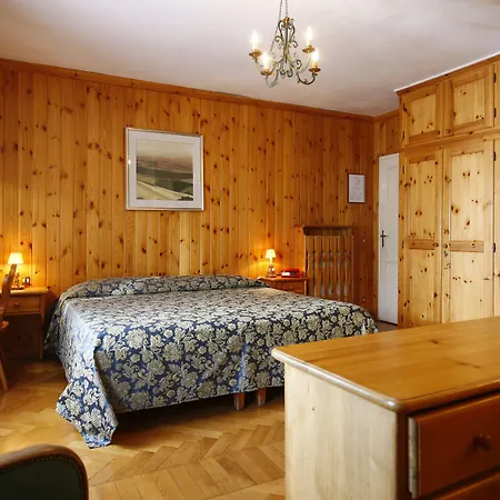 Hotell Hotel Corona Cortina dʼAmpezzo