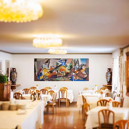 Hotel Corona Cortina dʼAmpezzo