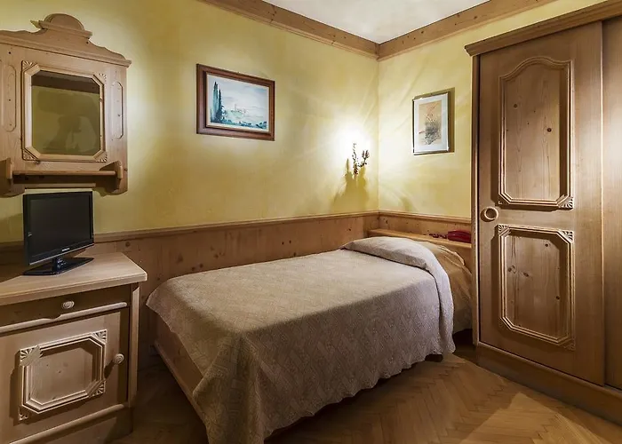 Ξενοδοχείο Hotel Corona Κορτίνα Ντ' Αμπέτσο