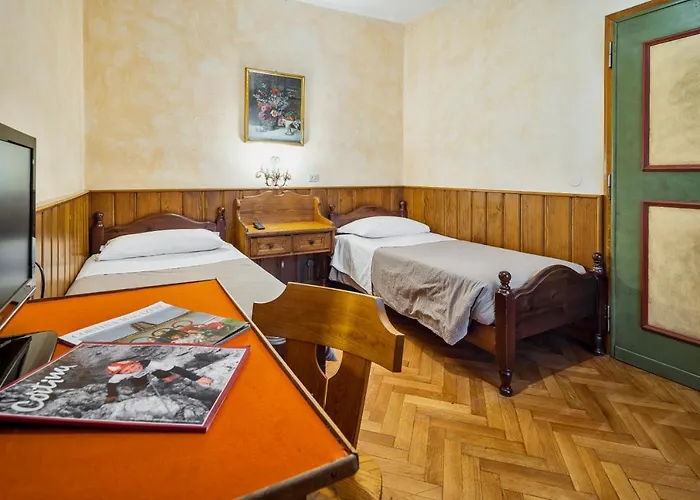 Hotel Hotel Corona 3*