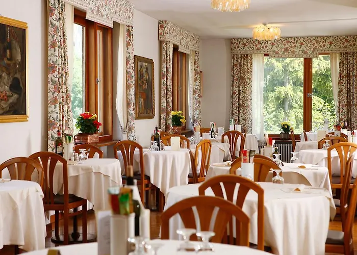 Hotel Corona 3* Cortina dʼAmpezzo