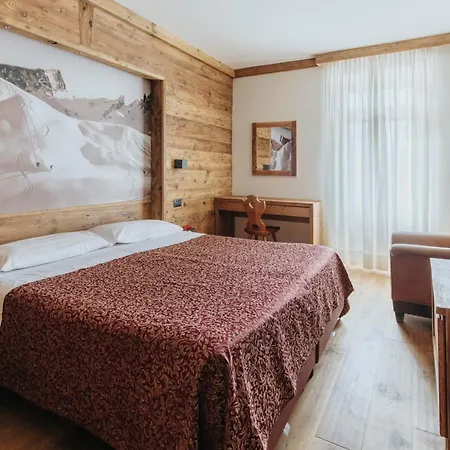 Hotel Corona Hotel Cortina dʼAmpezzo