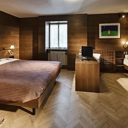 Hotel Corona Cortina dʼAmpezzo