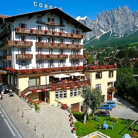 מלון Hotel Corona 3*