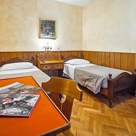 Hotel Hotel Corona 3*
