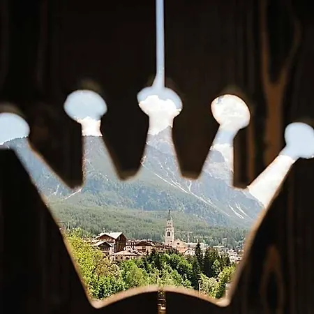 Hotel Corona