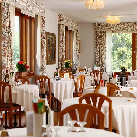 Hotel Corona 3* Cortina d'Ampezzo